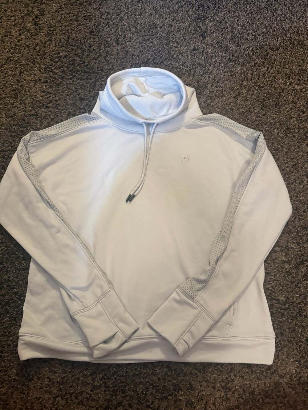 Under Armour Aerial Hoodie Size L